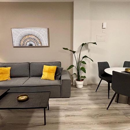 Seabreeze City Center Flats By Trulycyprus ليماسول المظهر الخارجي الصورة