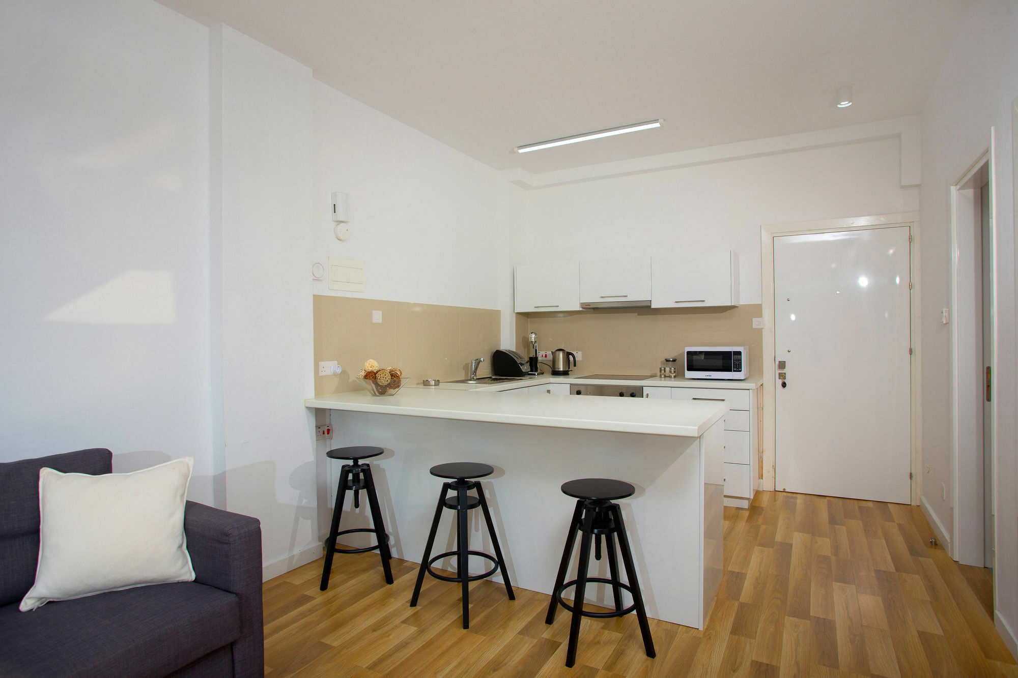 Seabreeze City Center Flats By Trulycyprus ليماسول المظهر الخارجي الصورة