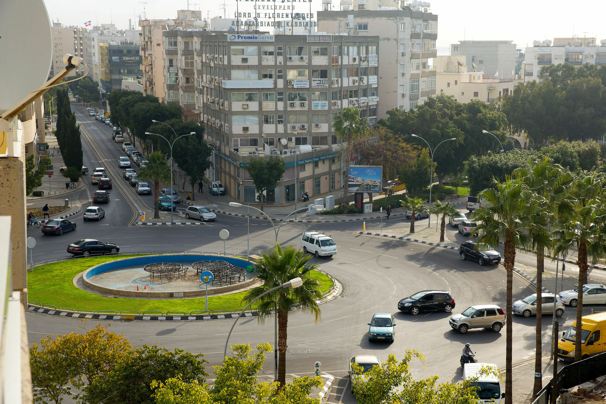 Seabreeze City Center Flats By Trulycyprus ليماسول المظهر الخارجي الصورة